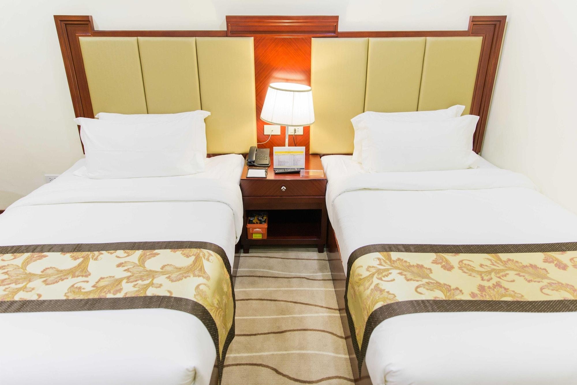 Swiss-Belhotel Blulane Manilla Buitenkant foto