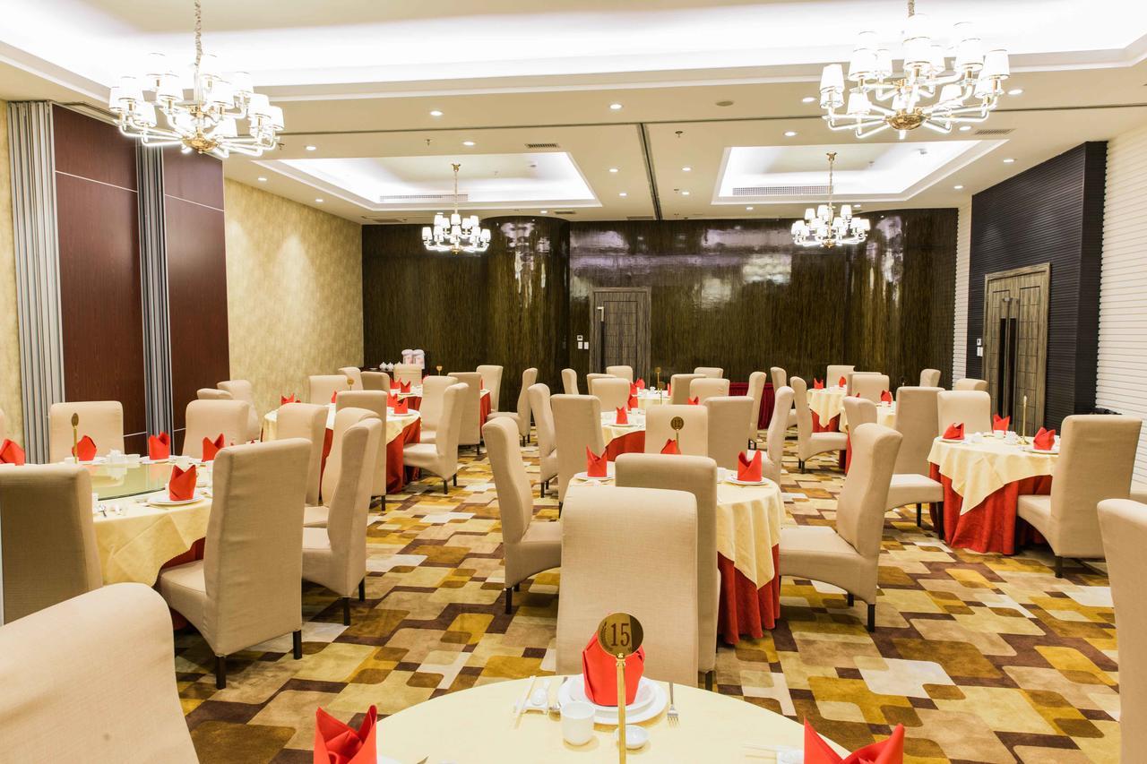 Swiss-Belhotel Blulane Manilla Buitenkant foto